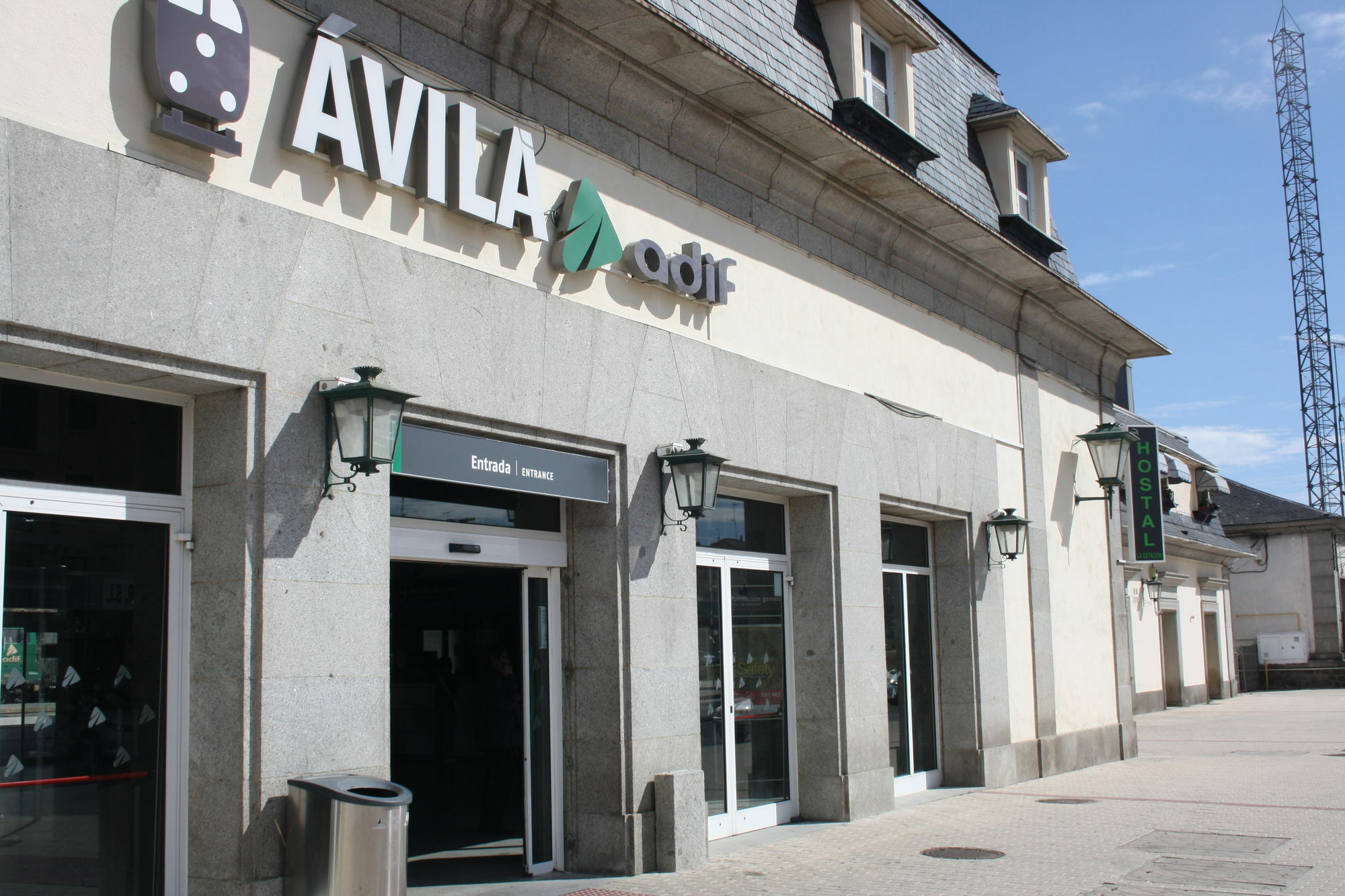 Hostal La Estacion Ávila Exteriör bild